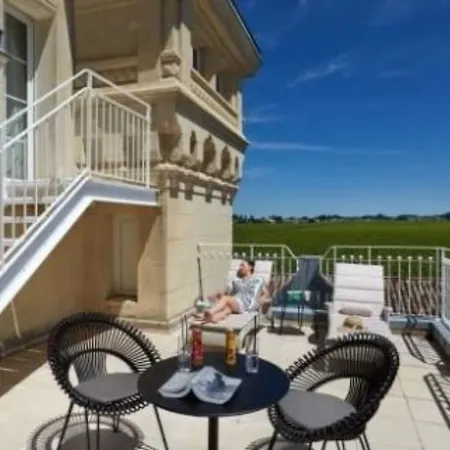 Chateau Grand Barrail Hotel 5*