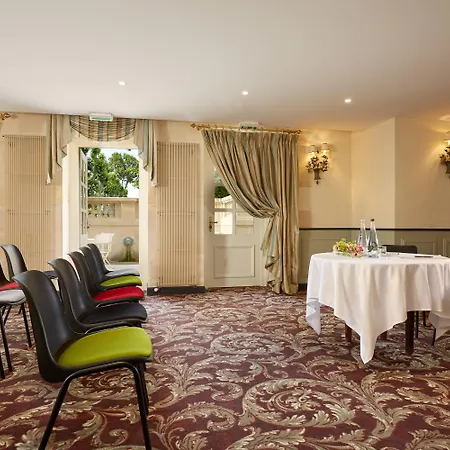 Château Grand Barrail Hotel 5*
