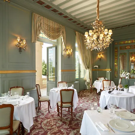 Chateau Grand Barrail 5*