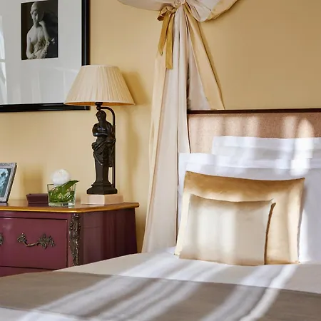 Hotel Château Grand Barrail Saint-Émilion