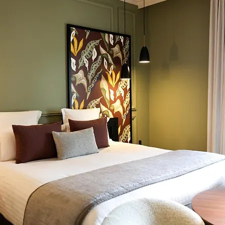 Chateau Grand Barrail 5*