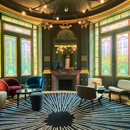 Château Grand Barrail Hotel