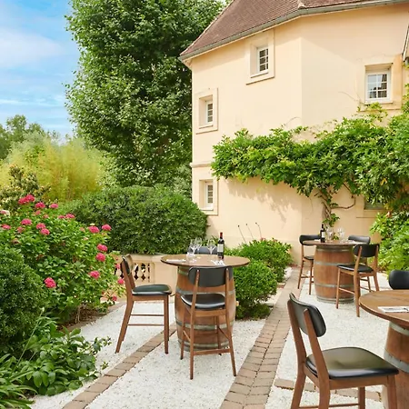 Hotel Château Grand Barrail 5*