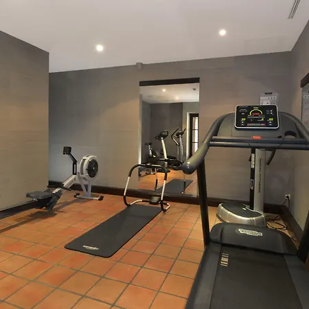 Chateau Grand Barrail 5*