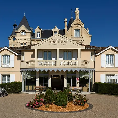 Hotel Chateau Grand Barrail Saint-Émilion