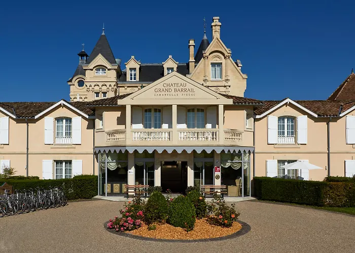 Hotel Château Grand Barrail 5*