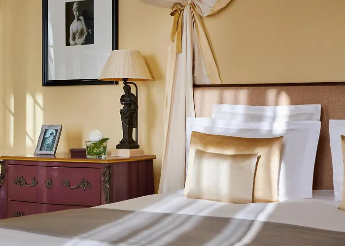 Hotel Château Grand Barrail Saint-Émilion