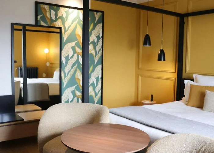 Château Grand Barrail Hotel