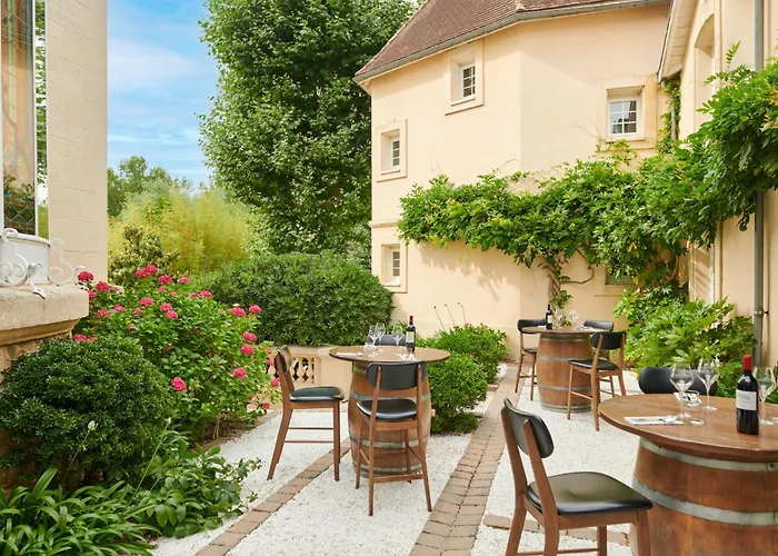 Hotel Château Grand Barrail 5*