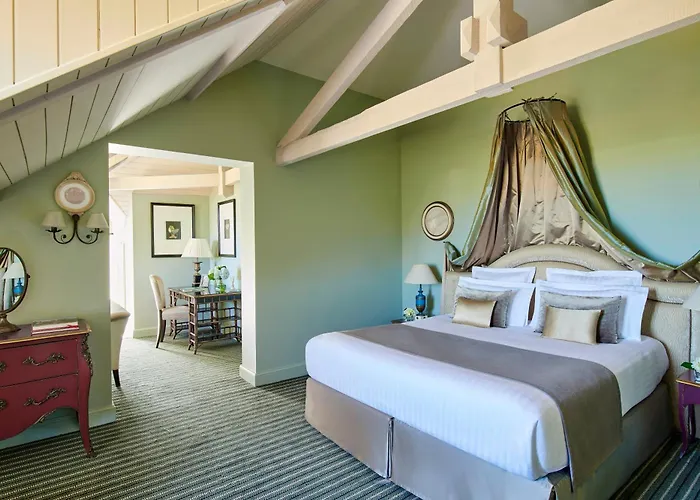 Château Grand Barrail 5*