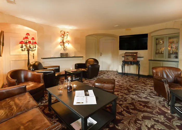 Château Grand Barrail Hotel