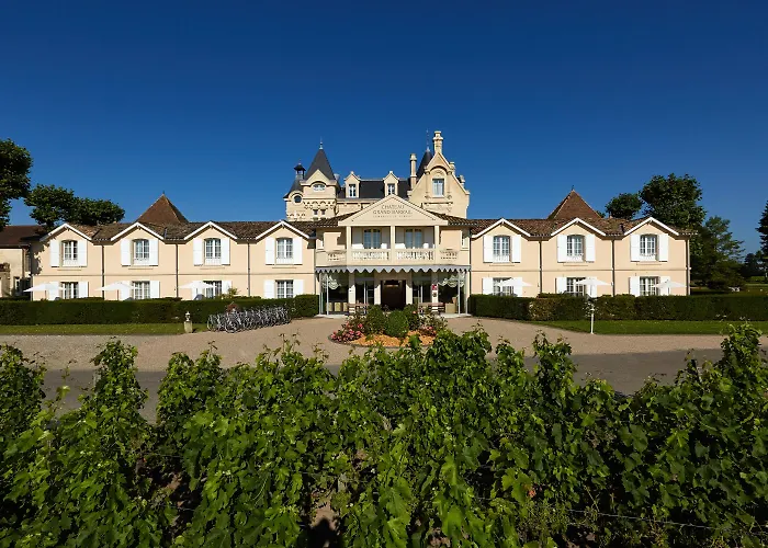 Château Grand Barrail Hotel 5*